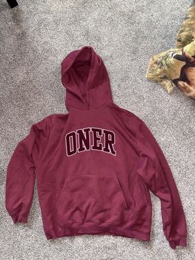 Oner Active Foundations Oversized 25 Hoodie
Color | Burnt Maroon